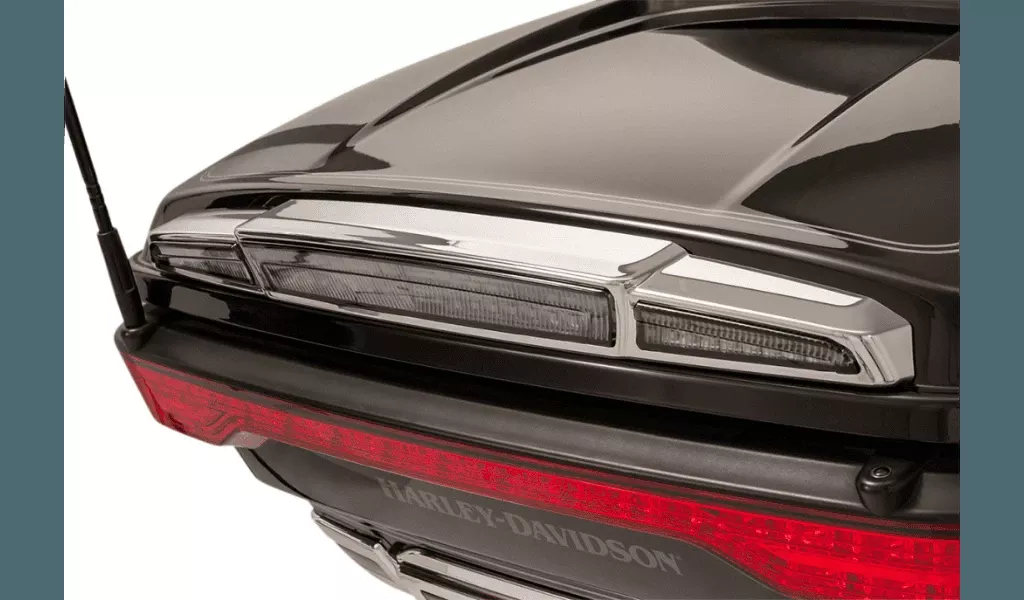 Ciro Trunk Light for '14-23 Harley Davidson Touring Models with Chopped or King Tour Pak - Chrome/Red Lens