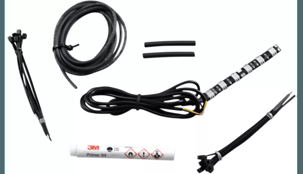 Custom Dynamics LED War Bonnet Accent Light for Indian Models - Amber