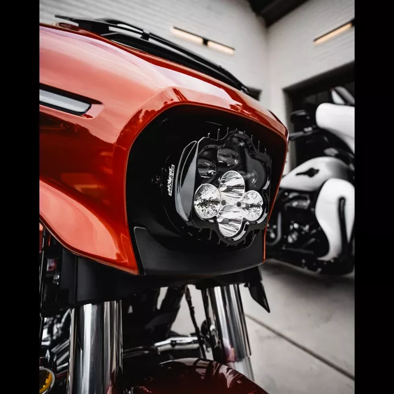 CUSTOM DYNAMICS SHARK DEMON 2 LED HEADLIGHT HARLEY BAGGERS 23-25