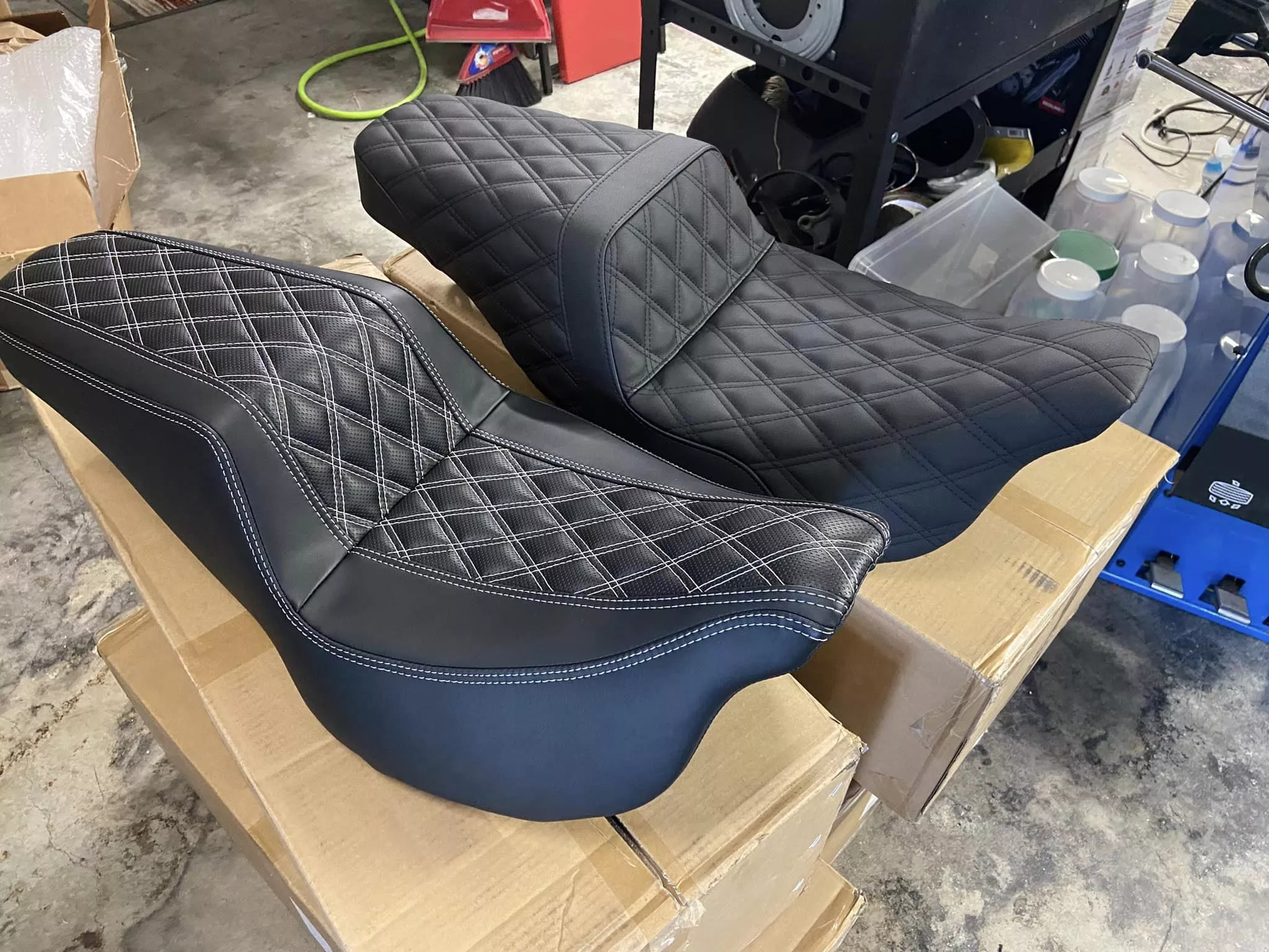 CUSTOM HARLEY DAVIDSON BAGGER SEATS 2008-2023