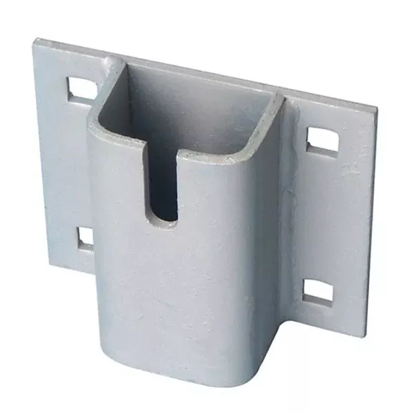 Dock Edge Chain Retainer