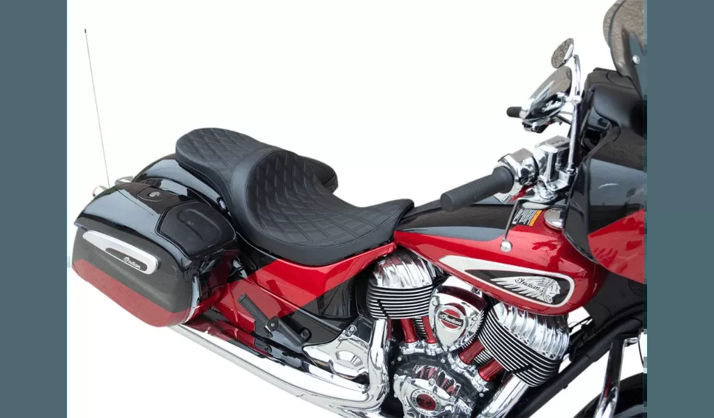 Drag Specialties Low Profile Touring Seat for '14-Up Indian Touring Models - Double Diamond Black Vinyl