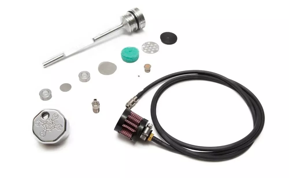 Feuling Vented Dipstick for '17-Up Harley Davidson Touring Models - Polished or Black