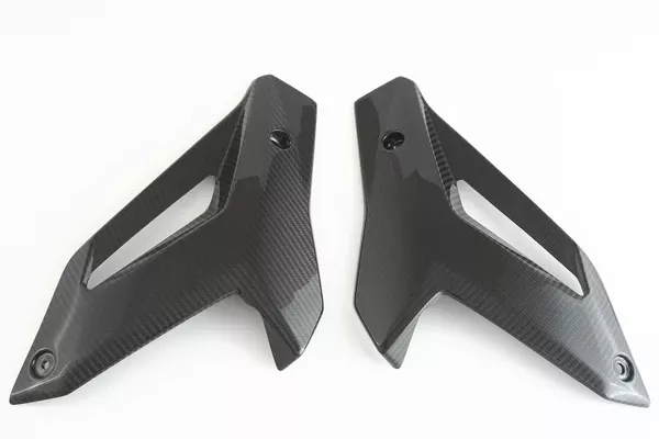 Fullsix Carbon Lower Side Panels – Set