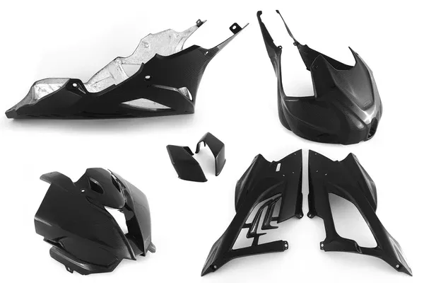 Fullsix Carbon Race Fairing Kit With Winglets – S1000RR