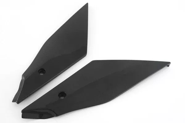 Fullsix Carbon Under Tank Side Panel – Set
