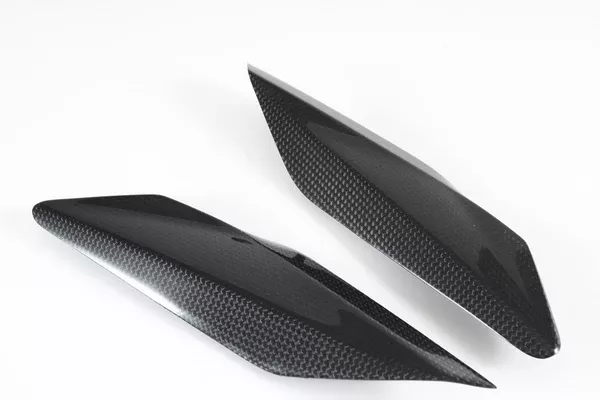 Fullsix Carbon Under Tank Side Panels