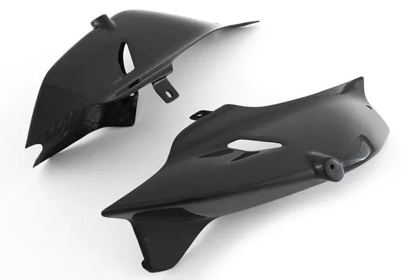 Fullsix Carbon Undertail Cover - Race