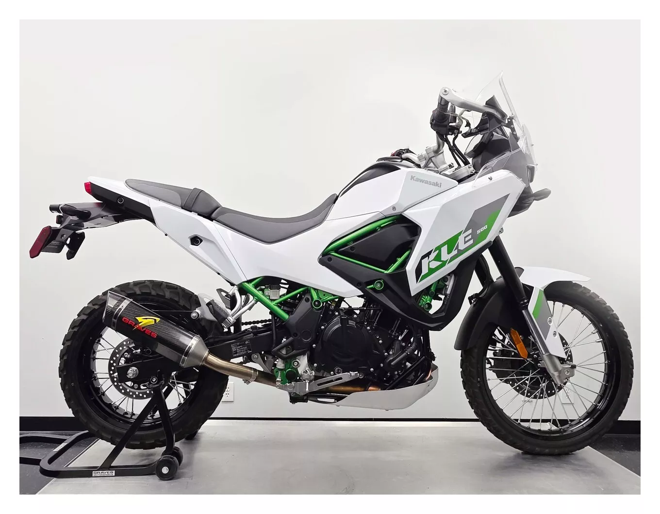 Graves Motorsports LINK Slip-On Exhaust Kawasaki KLE500 / SE 2026