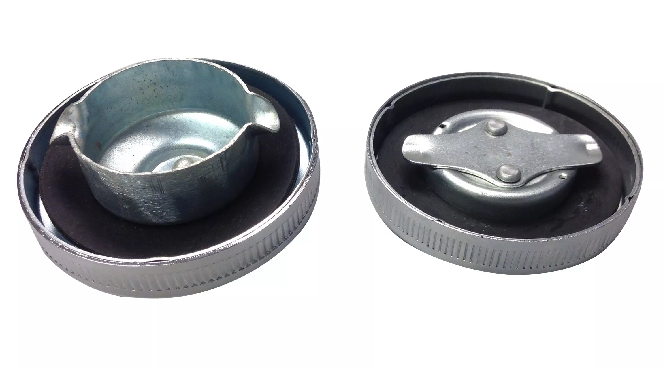 Harley-Davidson Motorcycle Fuel Cap Set Vented and Non Vented | Chrome