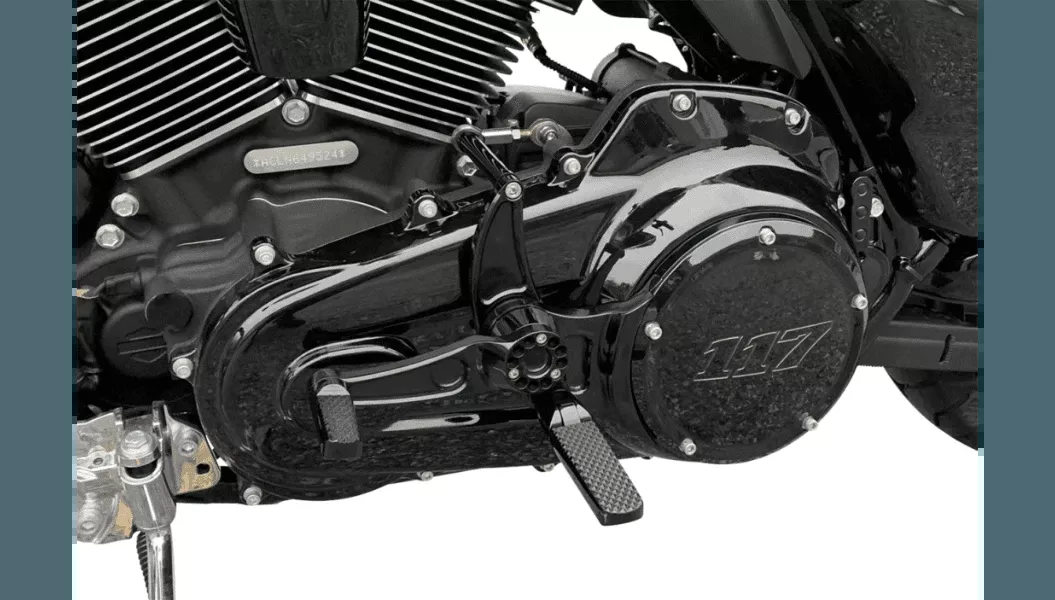 Hawg Halters Dominator Mid Controls for ’24-Up Harley Davidson Road Glide and Street Glide (Select Finish)