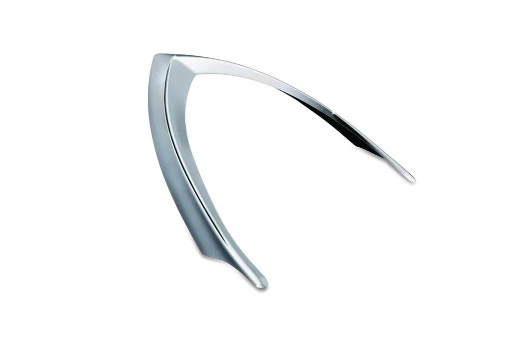 Kuryakyn 7697 – Taillight Top Trim for ’14-’18 Indian Models – except Scout – Chrome
