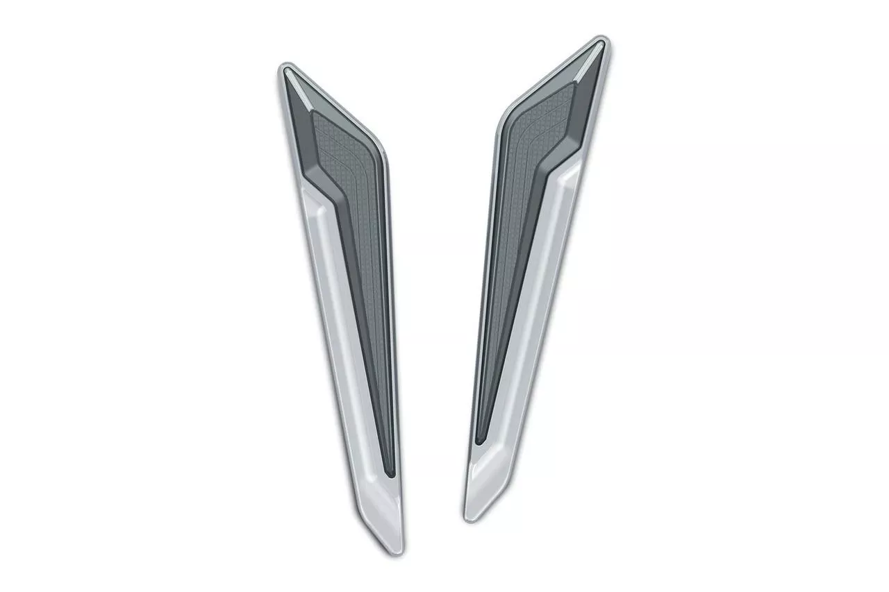 Kuryakyn Omni L.E.D. Fork Inserts for '18-20 Honda Gold Wing - Chrome