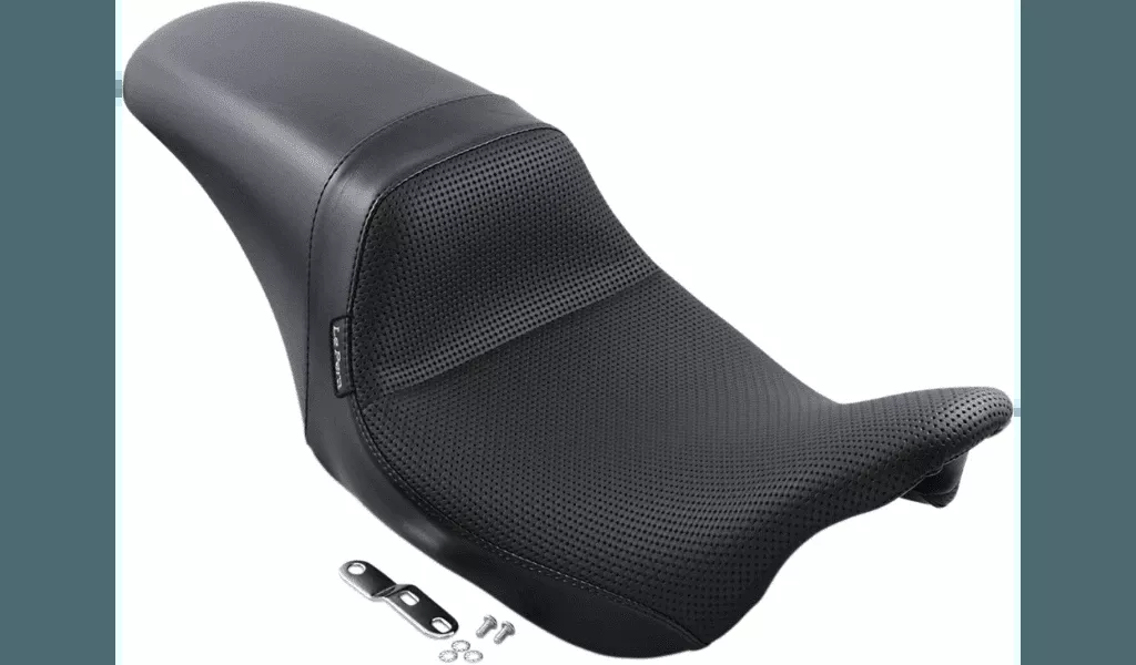 LePera Daytona Sport 2-Up Seat for '08-Up Harley Davidson Touring Models - Basket Weave (Not for '24-Up FLHX/FLTR Models)