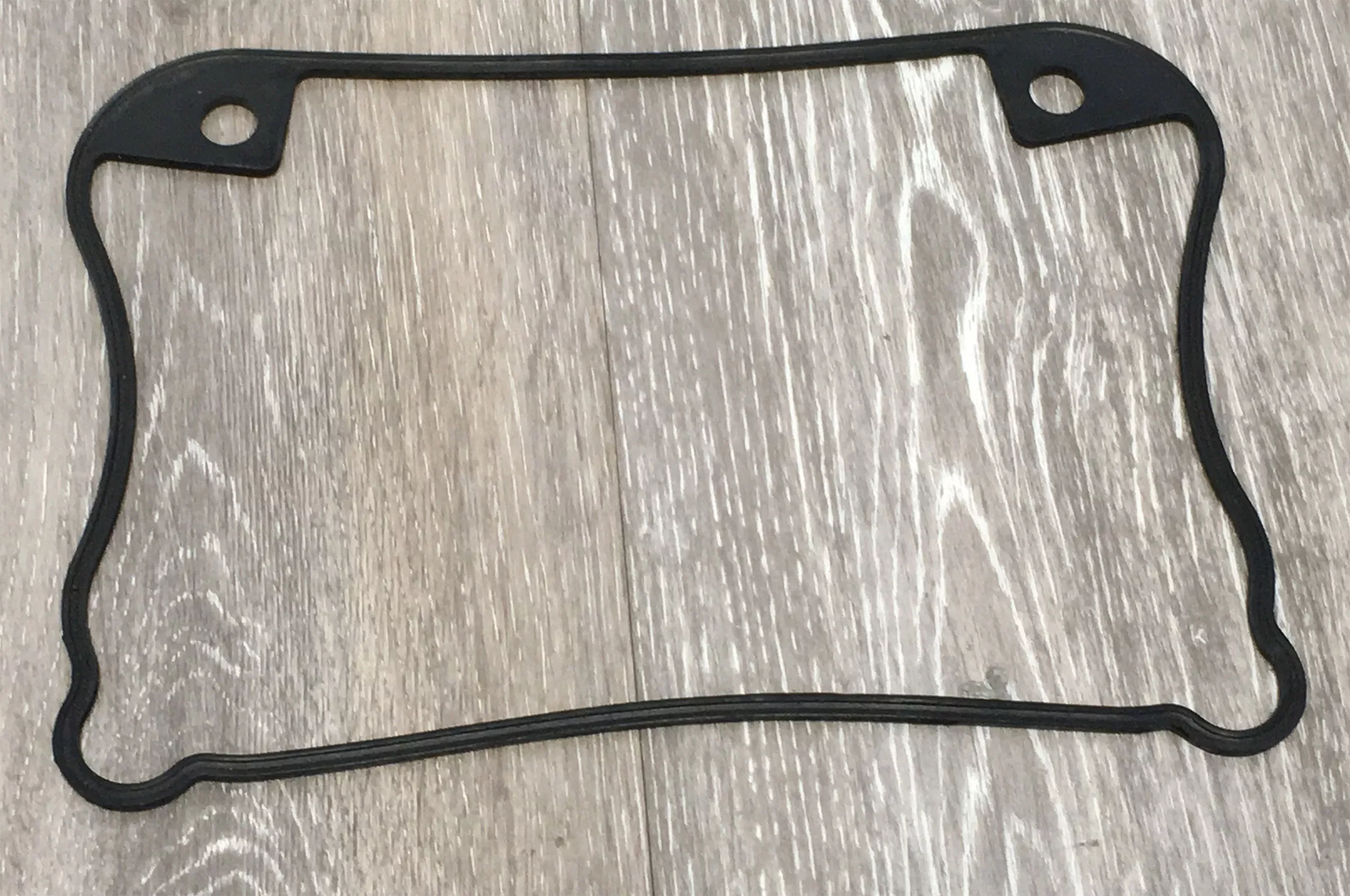 Lower Rocker Cover Gasket for Harley-Davidson Sportsters (1989 and later)