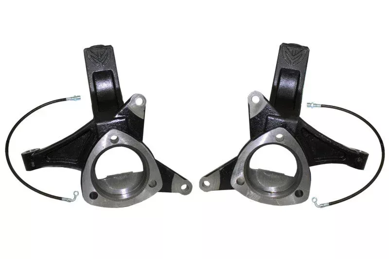 Maxtrac 4.5in Front Lift Spindles w/Extended DOT Compliant Brake Lines fits 2007-2018 Chevrolet Silverado 1500 / 2007-2018 GMC Sierra 1500