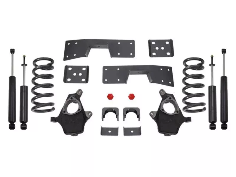 Maxtrac 4in/6in Lowering Spindle Kit fits 1999-2007 Chevrolet Silverado 1500 / GMC Sierra 1500