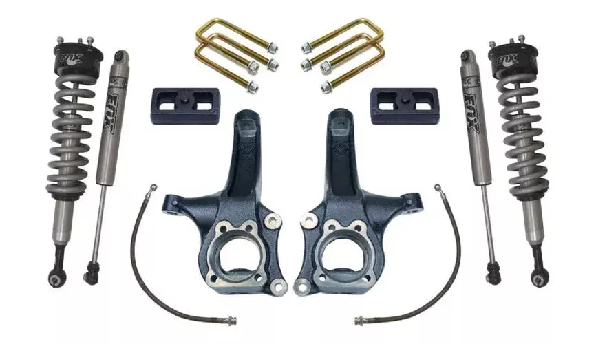 Maxtrac 6.5in/3in MaxPro Elite Spindle Lift Kit w/FOX Shocks fits 2015-2020 Chevrolet Colorado, Colorado Z71 / GMC Canyon