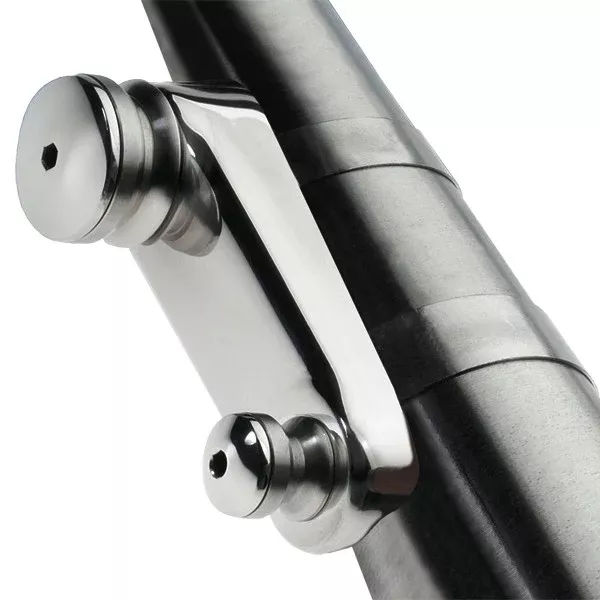 National Cycle KIT-Q202 – Switchblade Windshield Mount Kit for Suzuki – Chrome