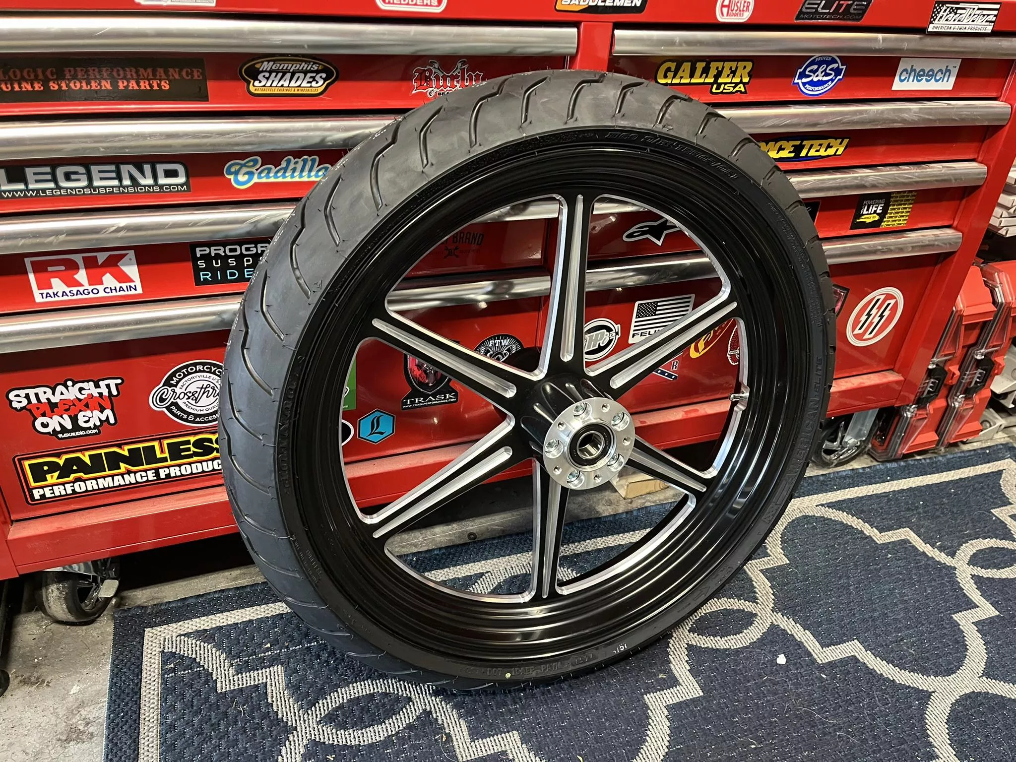 NEW 21" FRONT WHEEL/TIRE KIT HARLEY DAVIDSON BAGGERS 00-25