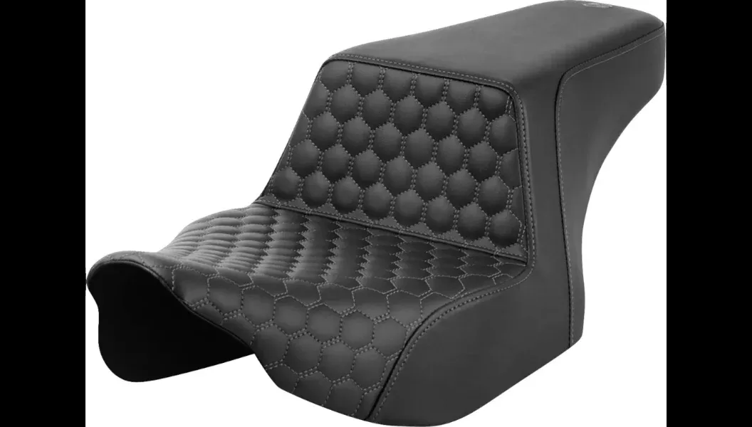 Saddlemen Step-Up Seat – Front Honeycomb – Gray Stitch – 23-24 Street Glide and Road Glide – 823-07-17702