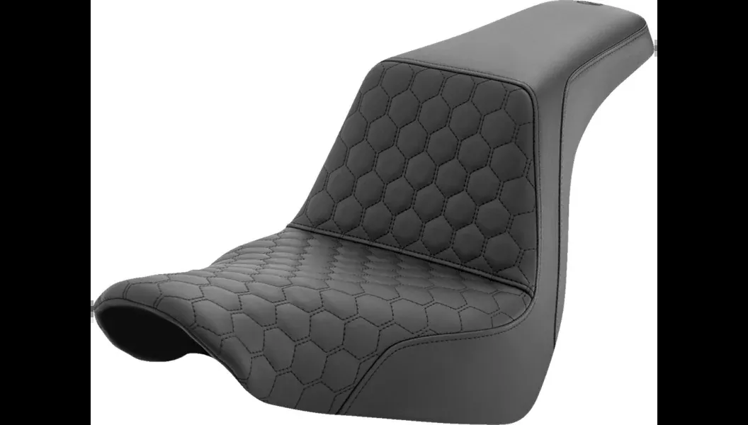 Saddlemen Step-Up Seat – Honeycomb – 18-24 Softail Sport Glide and Low Rider/ST – 818-29-177