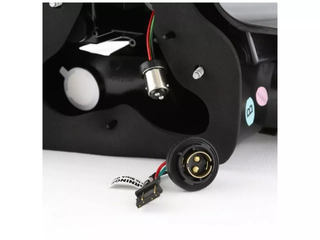 Spyder Pontiac G8 08-09 (1157 & 3157 plug included within the housing) LED
